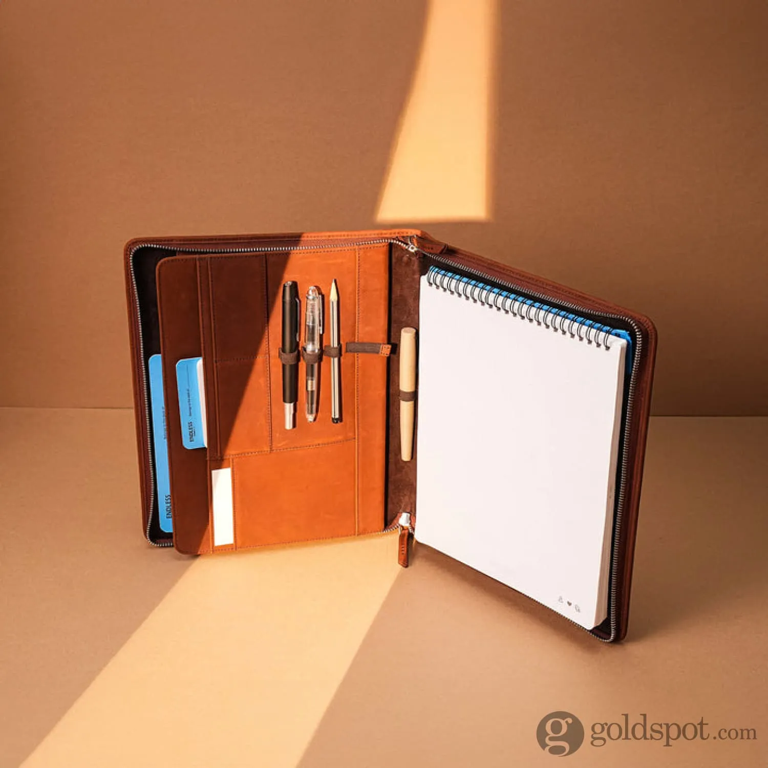 Endless Folio A4 in Brown Leather