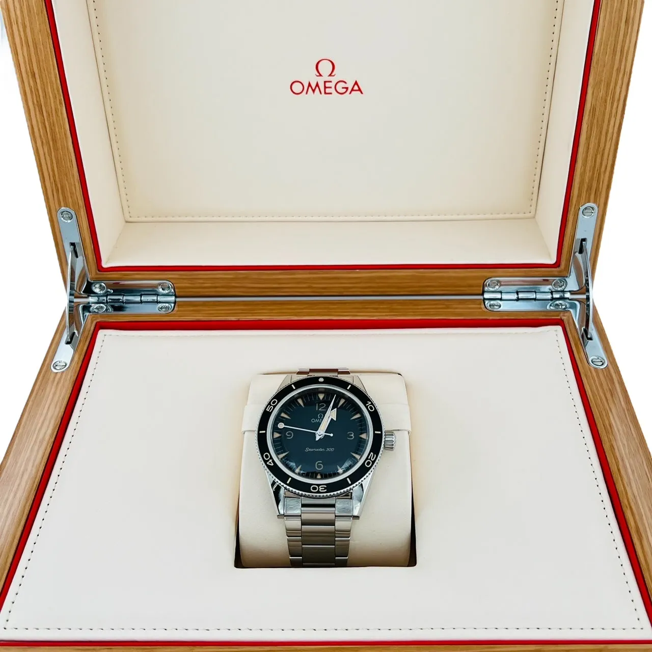 Omega Seamaster 300 234.30.41.21.01.001 NEW