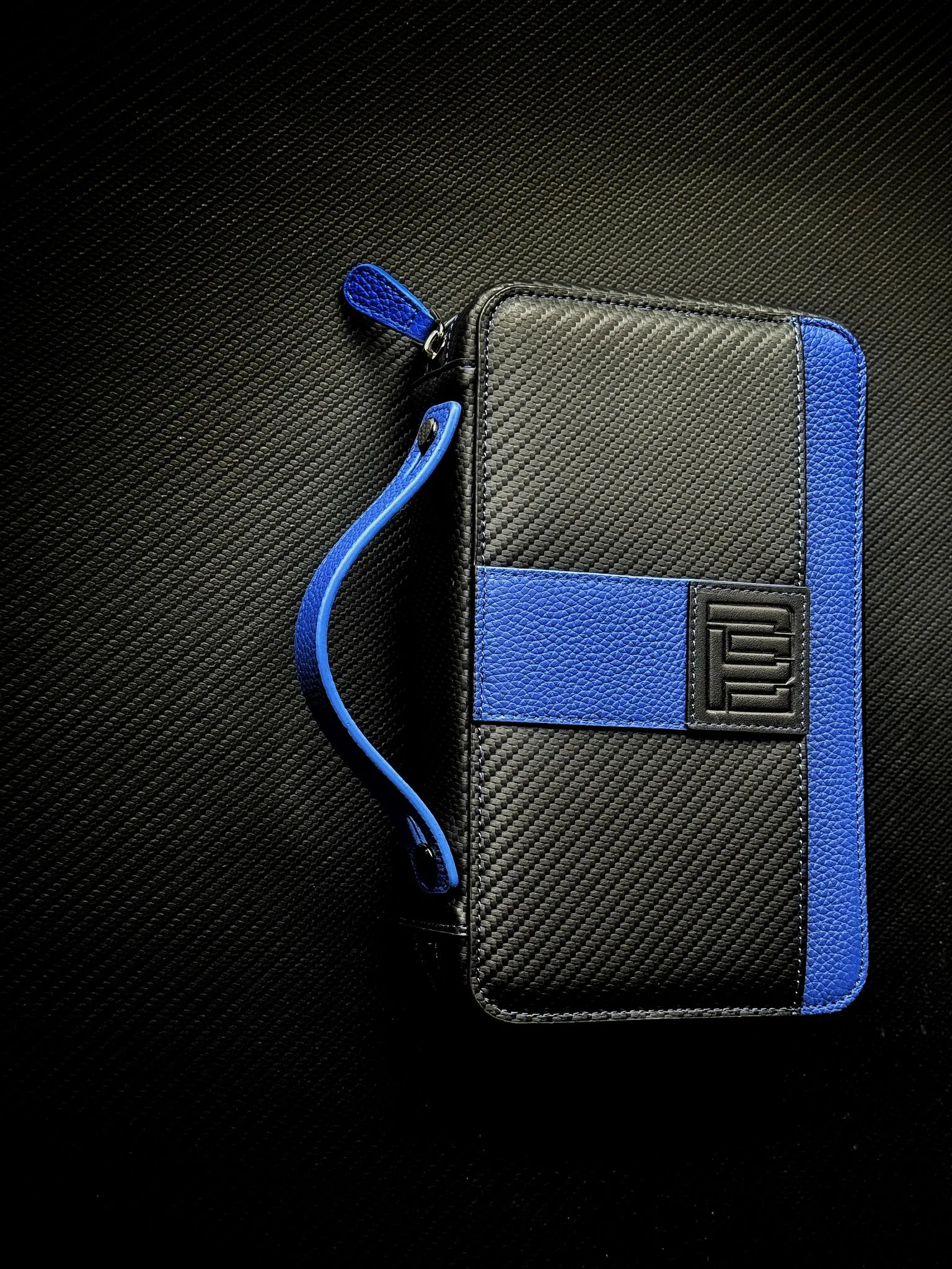 Project Carbon Cigar Case Black/Blue Carbon (2024 VERSION)