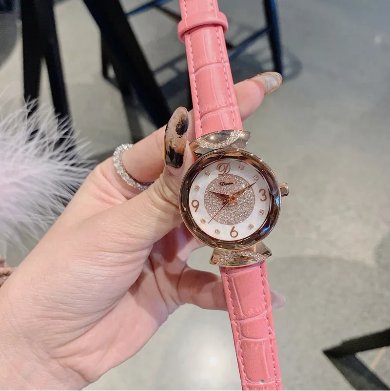 Women's Watch Rhinestone Shell Dial leather strap fashion quartz watch